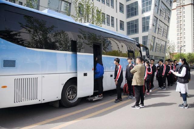 去醫(yī)院體檢已過時，移動醫(yī)療車讓體檢更便捷