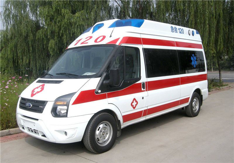 移動救護(hù)車為何頻頻遇到前方司機(jī)不及時(shí)避讓？
